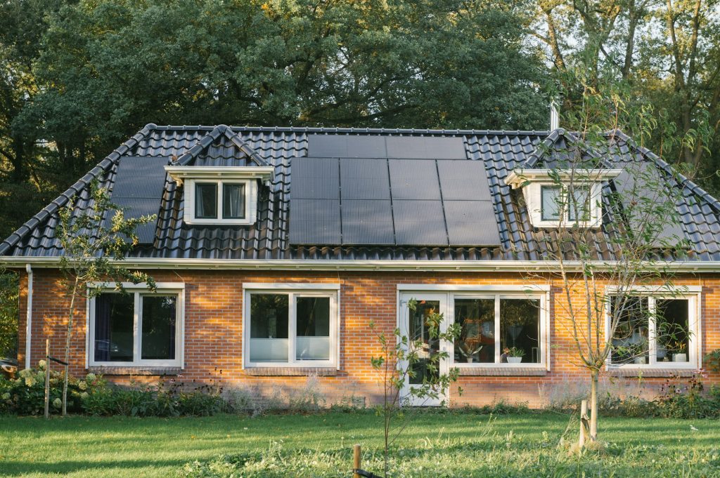 Solar battery installation services in the UK