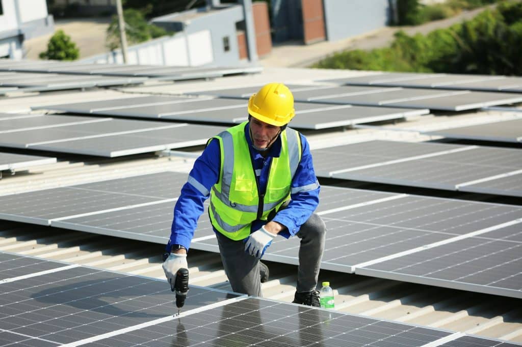 Cost of solar battery installation in the UK