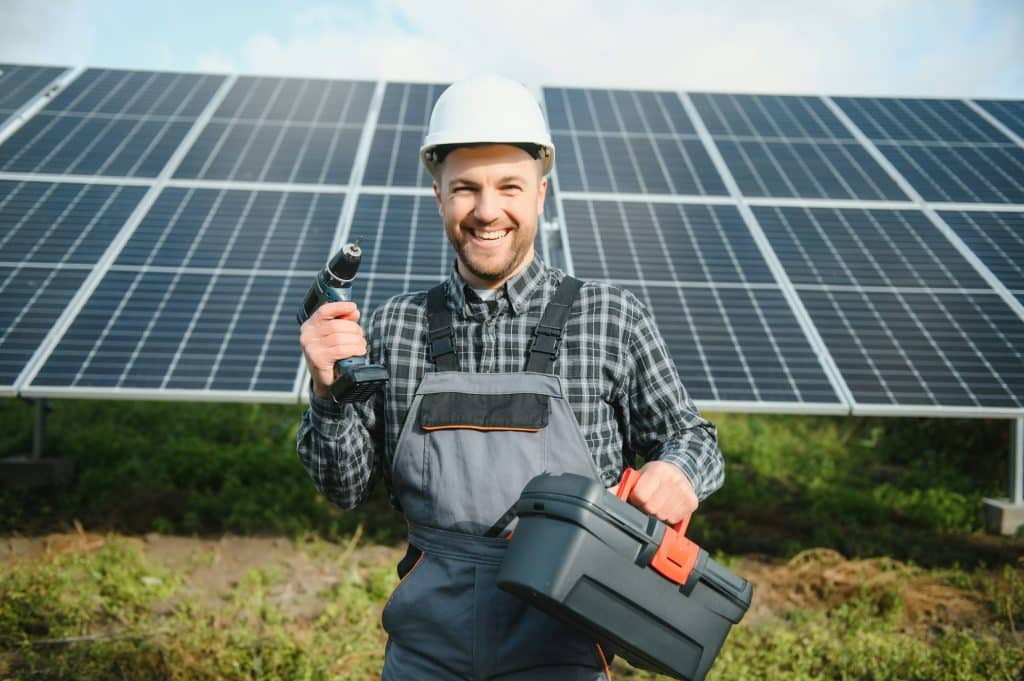 Best solar battery installers in the UK